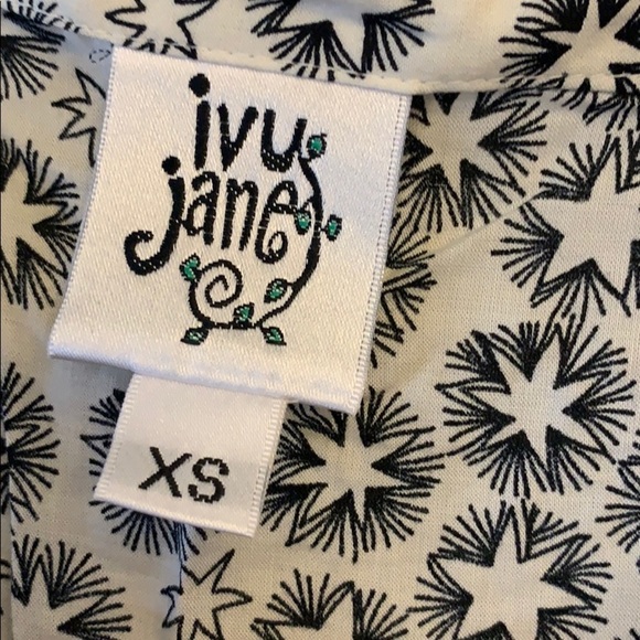 Ivy Jane - xs, star/embroidered flouncy hippy tank - Picture 5 of 6